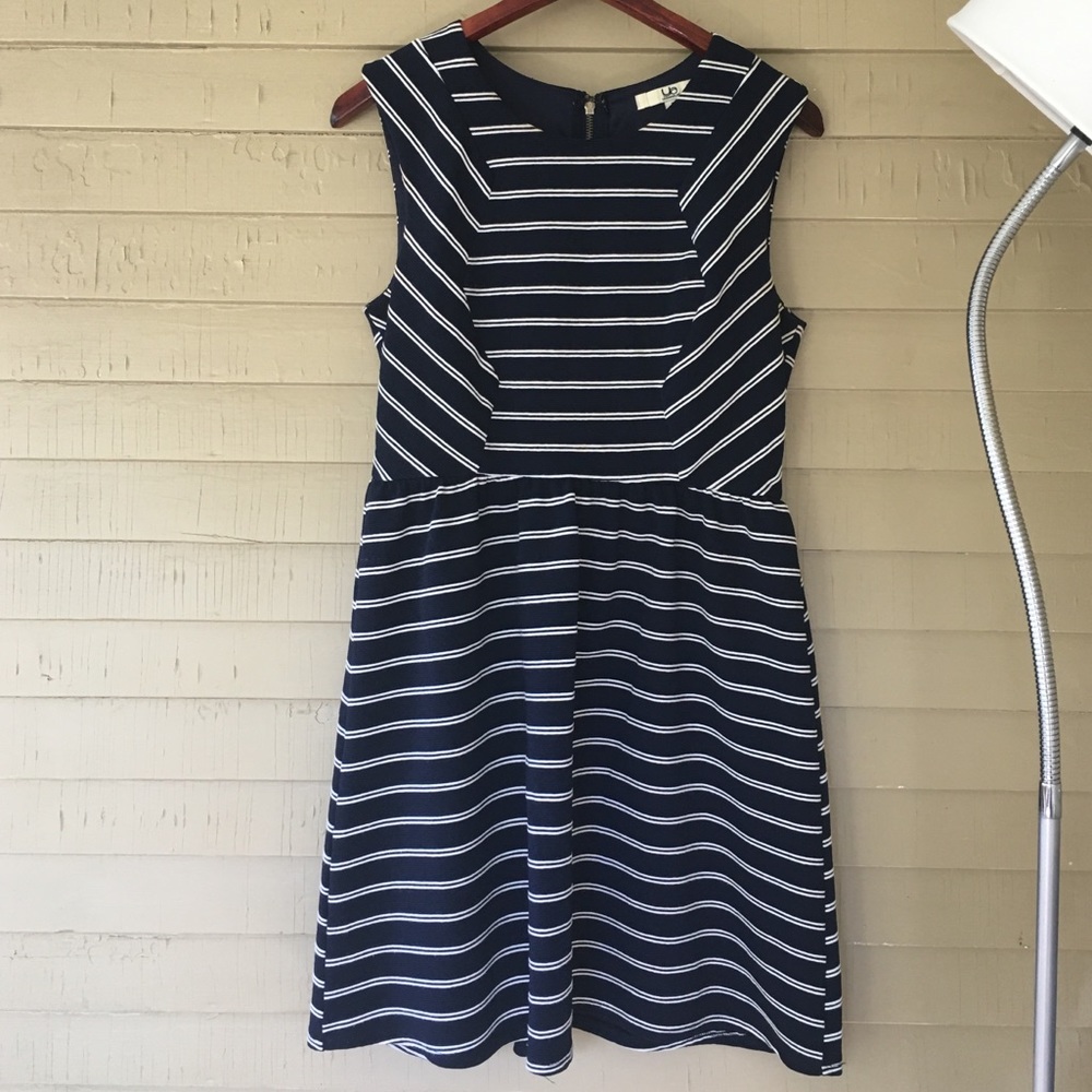 🌿(Ya Los Angeles) striped dress